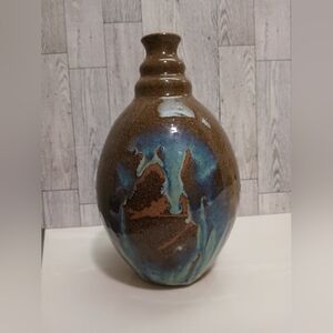 Vintage 9.5" Overflow Glazed Studio Pottery Vase Signed LC 02'